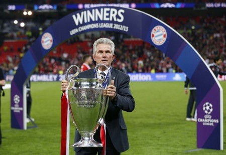 了聚光灯下 了聚光灯下